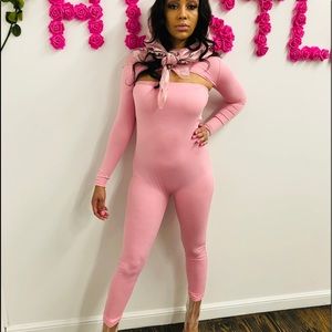 Super cute pink two piece set (All sizes Available)